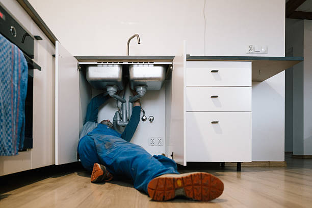 Professional Drain Cleaning technician working in Lebanon, VA